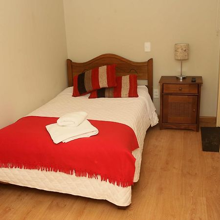 Hostal Y Departamentos Alcala Τεμούκο Εξωτερικό φωτογραφία